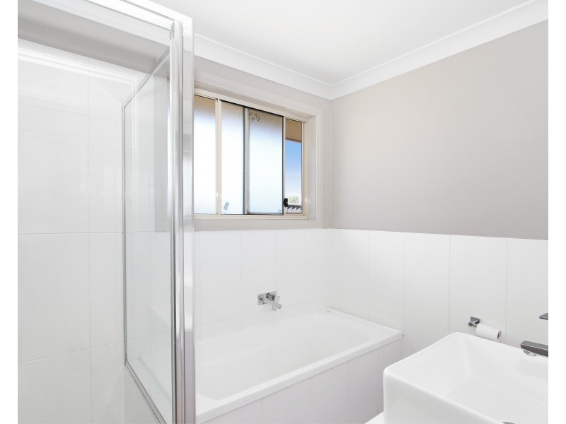 5 Regal Park Drive, Tamworth NSW 2340