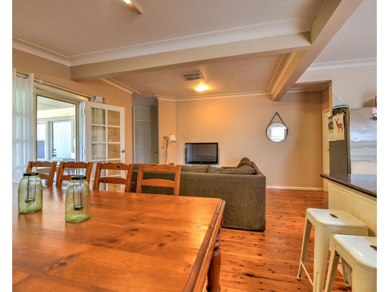 130 Fitzroy Street, Tamworth NSW 2340