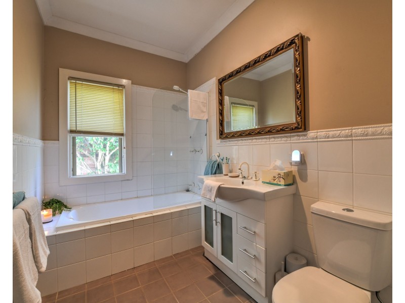 130 Fitzroy Street, Tamworth NSW 2340