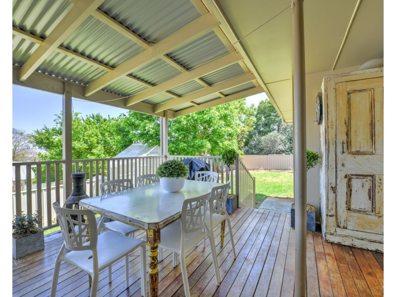 130 Fitzroy Street, Tamworth NSW 2340