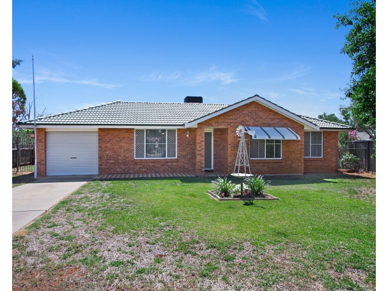 20 Caley Close, Westdale NSW 2340