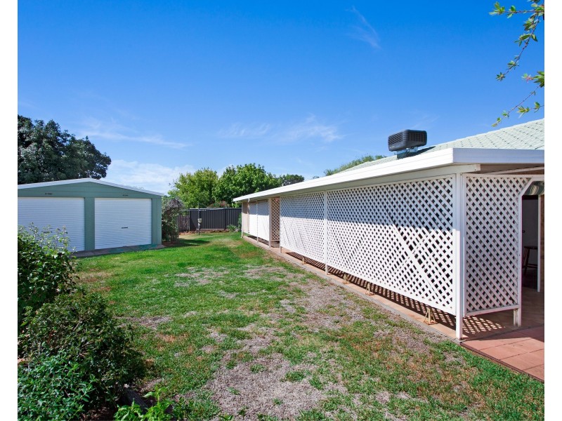 20 Caley Close, Westdale NSW 2340