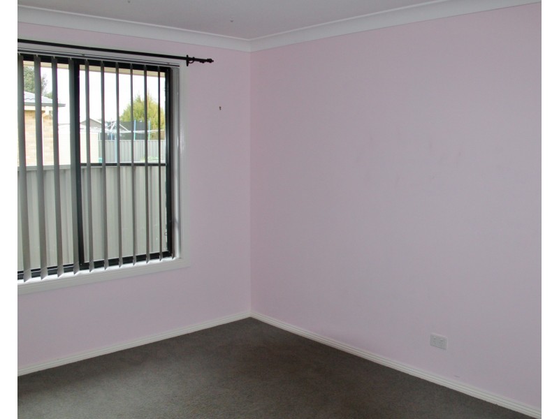 16 Riesling Road, Tamworth NSW 2340