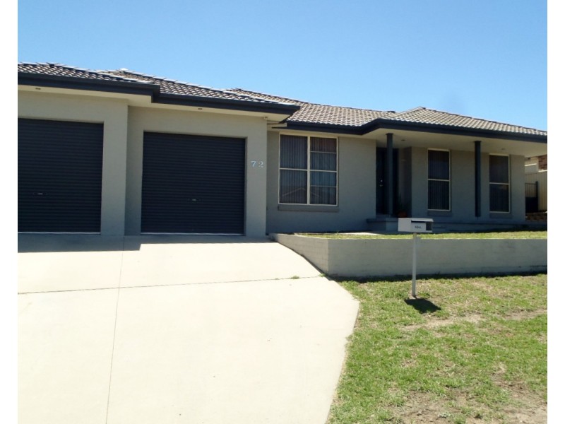 72 Grant Street, Tamworth NSW 2340