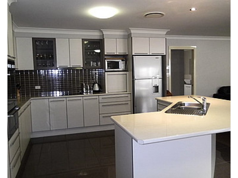 72 Grant Street, Tamworth NSW 2340