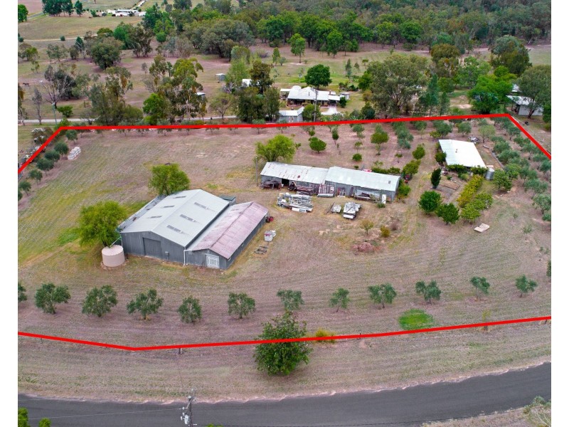11 Loi Lane, Tamworth NSW 2340