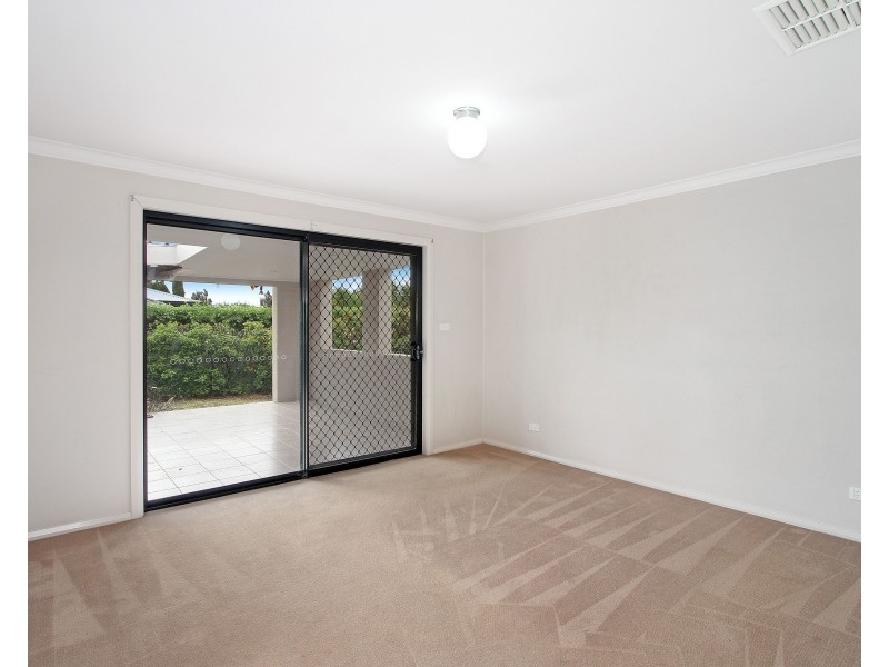 33 The Grange, Tamworth NSW 2340