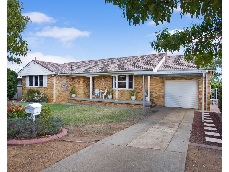 68 Garden Street, Tamworth NSW 2340