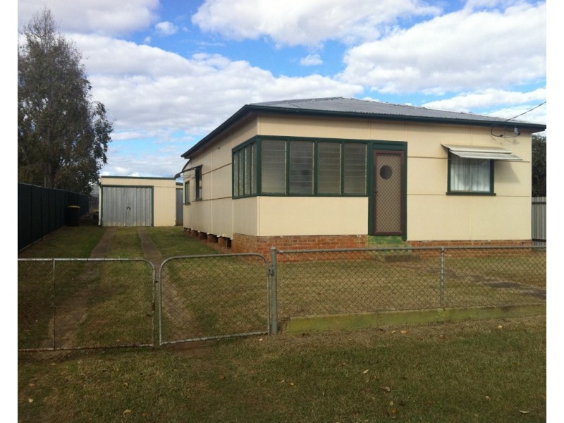 62 Showground Road, Tamworth NSW 2340