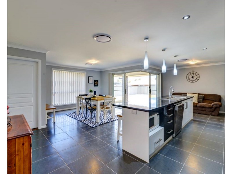 12 Kingham Street, Tamworth NSW 2340