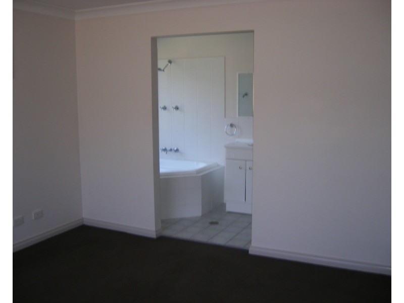 41 Peregrine Avenue, Calala NSW 2340