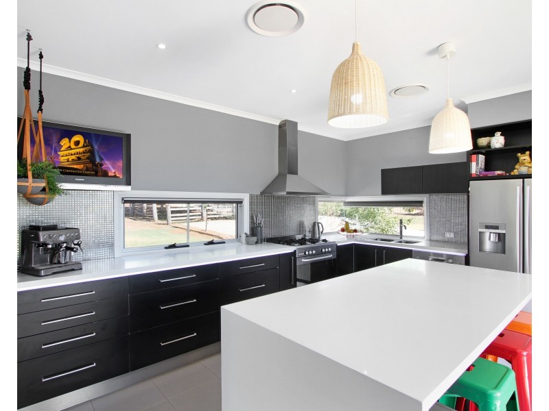 98 Browns Lane, Tamworth NSW 2340