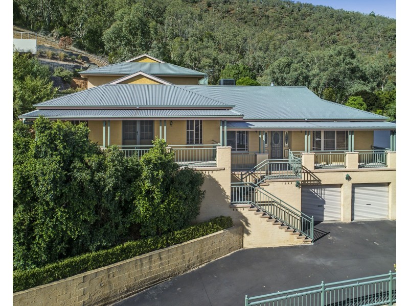 31 Prentice Avenue, Tamworth NSW 2340