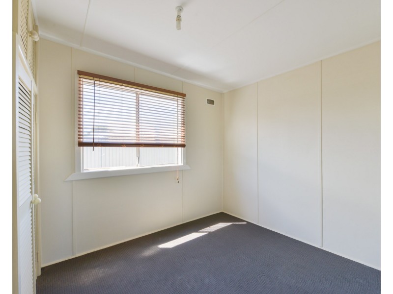 24 Stewart Avenue, Tamworth NSW 2340