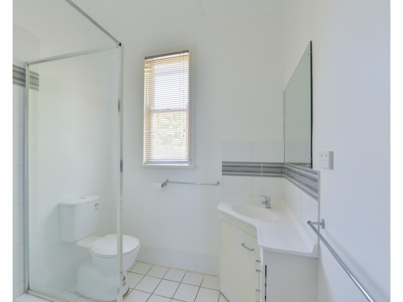 24 Stewart Avenue, Tamworth NSW 2340