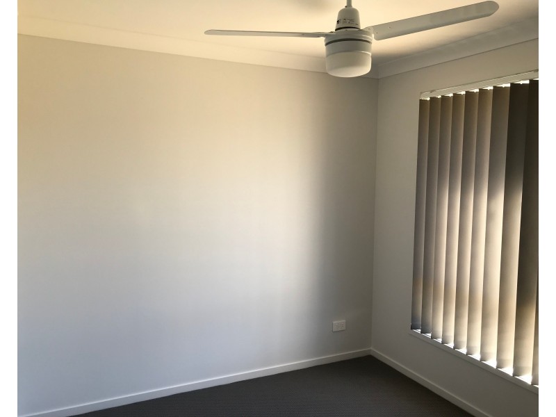 Unit 1, 49 Tulipwood Crescent, Tamworth NSW 2340