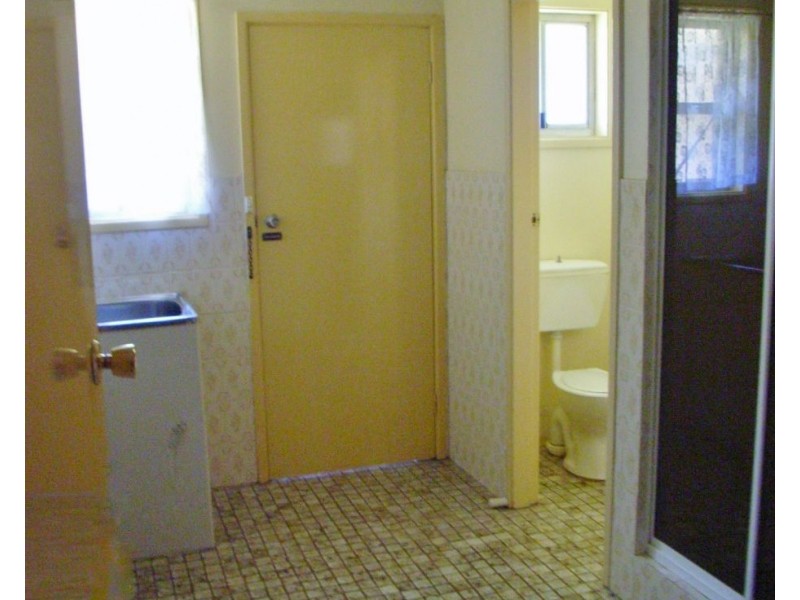 2/13 Burilla Street, Tamworth NSW 2340