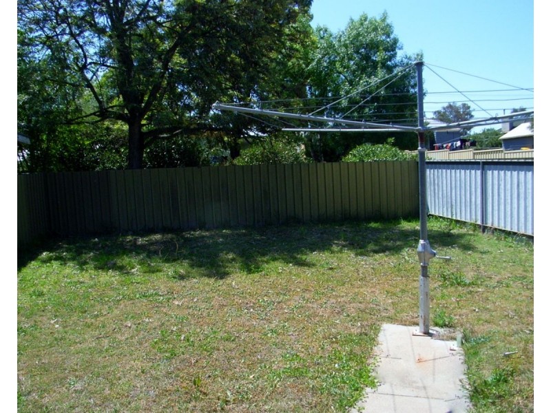 2/13 Burilla Street, Tamworth NSW 2340