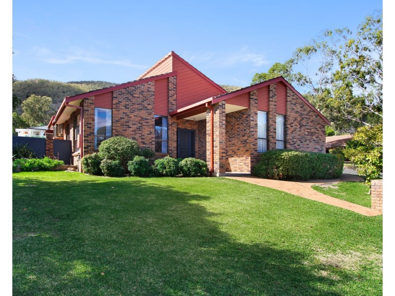 36 Valley Drive, Tamworth NSW 2340
