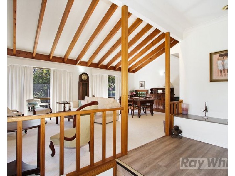 36 Valley Drive, Tamworth NSW 2340