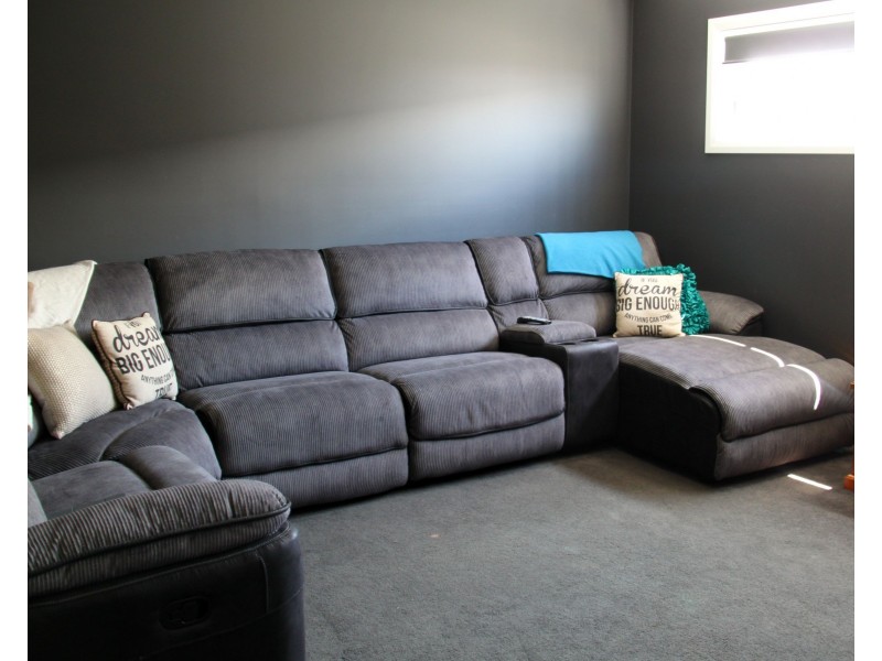 22 Semillon Drive, Tamworth NSW 2340