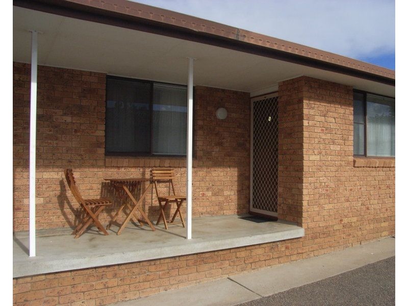 2/9 Karwin Street, Tamworth NSW 2340