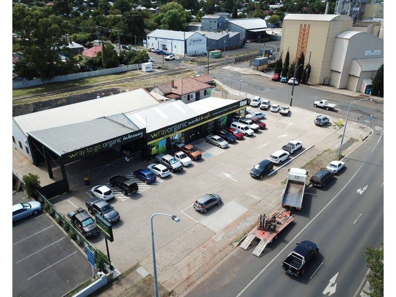 166 – 168 Marius Street, Tamworth NSW 2340