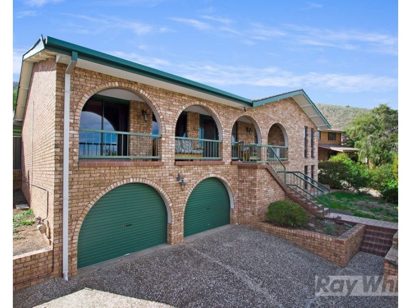 4 Chapman Close, Tamworth NSW 2340