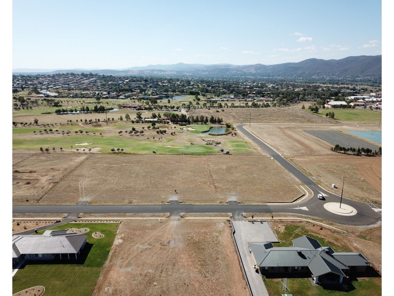 3 Rodeo Drive, Tamworth NSW 2340