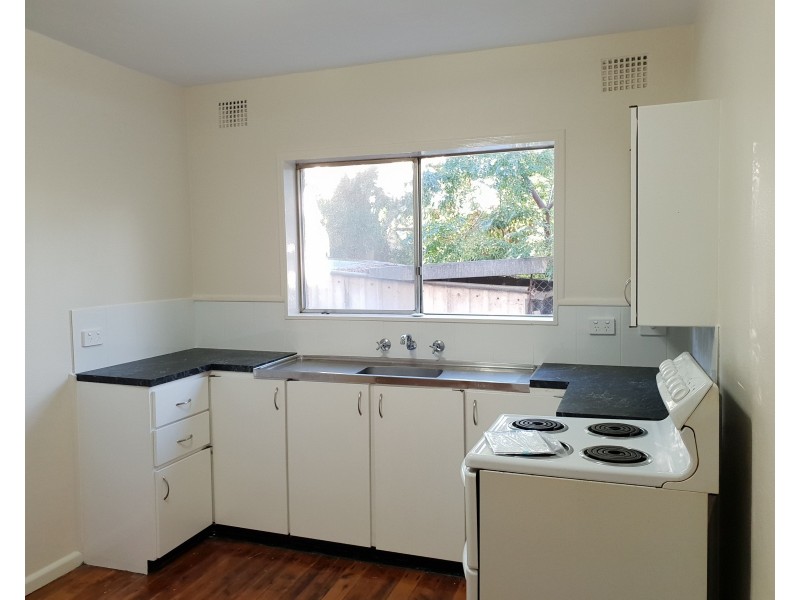 2/123A Upper Street, Tamworth NSW 2340