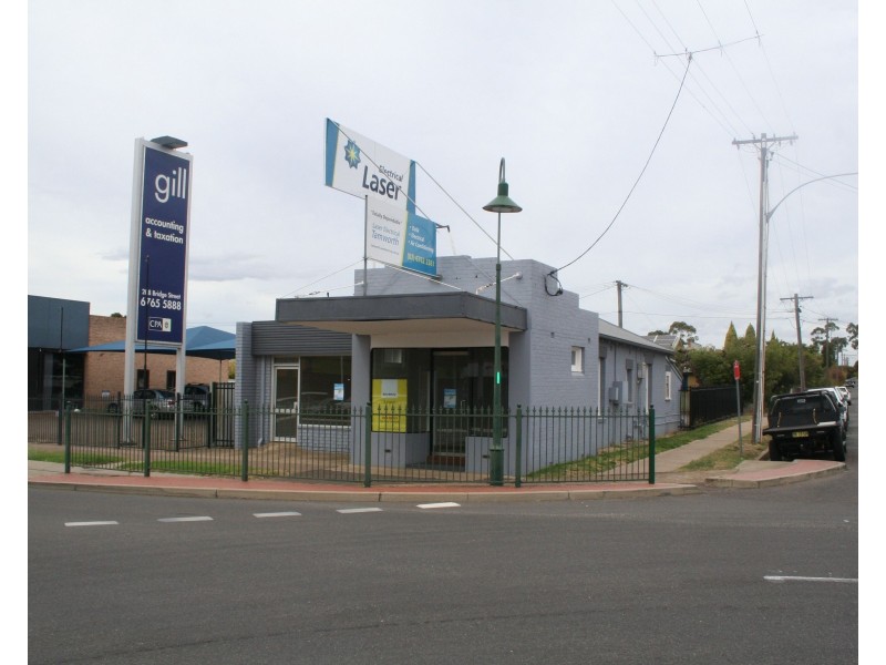 214 Bridge Street, Tamworth NSW 2340