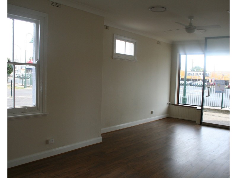 214 Bridge Street, Tamworth NSW 2340