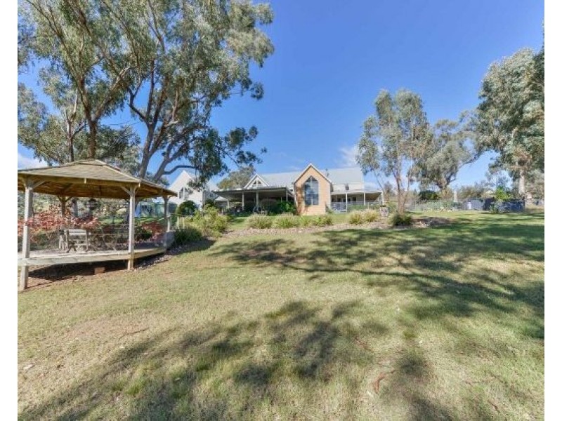 91 Tullamore Road, Tamworth NSW 2340