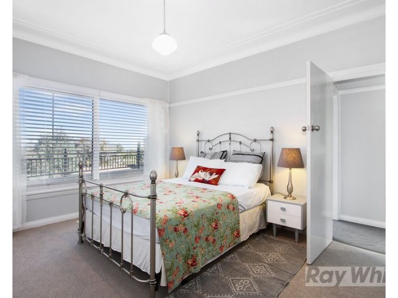 16 Shrewsbury Avenue, Tamworth NSW 2340