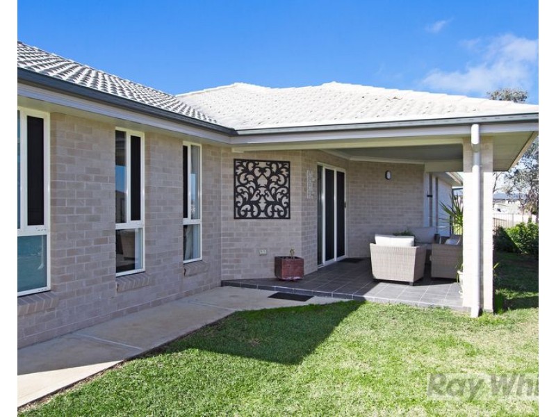 19 Conimbla Crescent, Tamworth NSW 2340