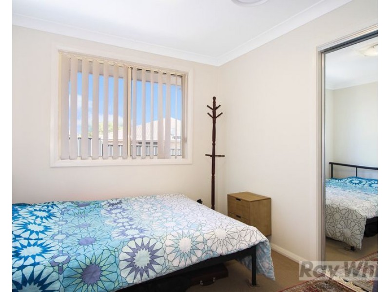 21 Regal Park Drive, Tamworth NSW 2340