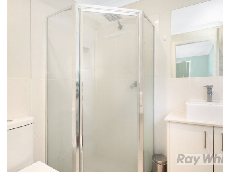 21 Regal Park Drive, Tamworth NSW 2340