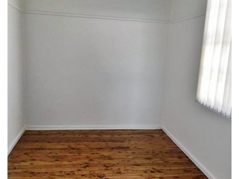 17 Peel Street, Tamworth NSW 2340