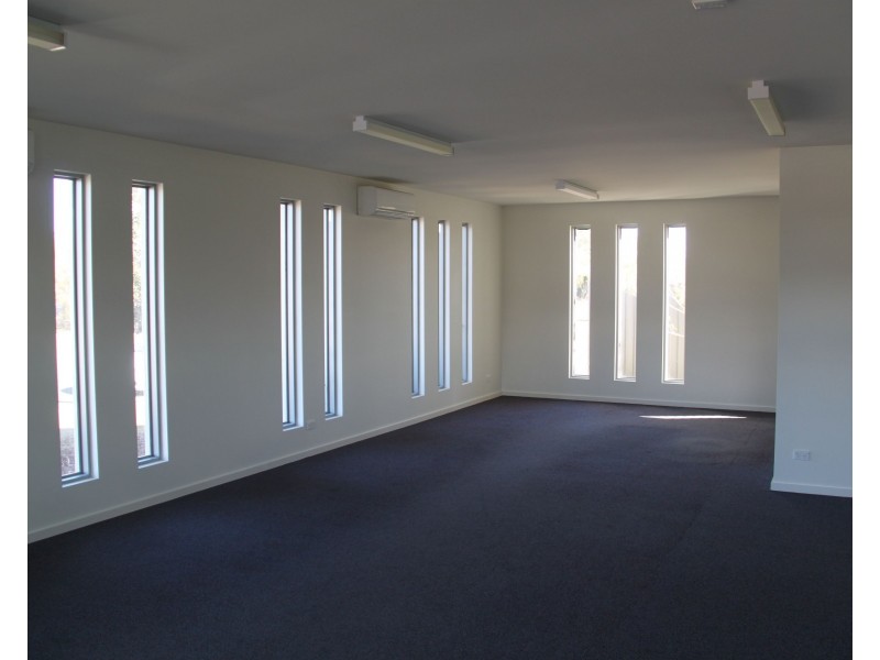 Suite 4, 103 Peel Street, Tamworth NSW 2340