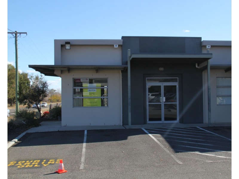 Suite 4, 103 Peel Street, Tamworth NSW 2340