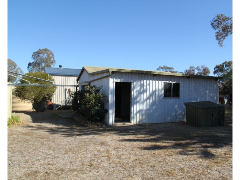 17 Warral Street, Duri NSW 2344