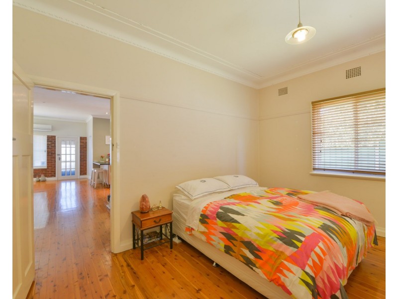 155 Upper Street, Tamworth NSW 2340