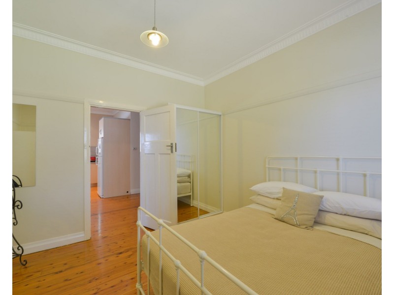 155 Upper Street, Tamworth NSW 2340