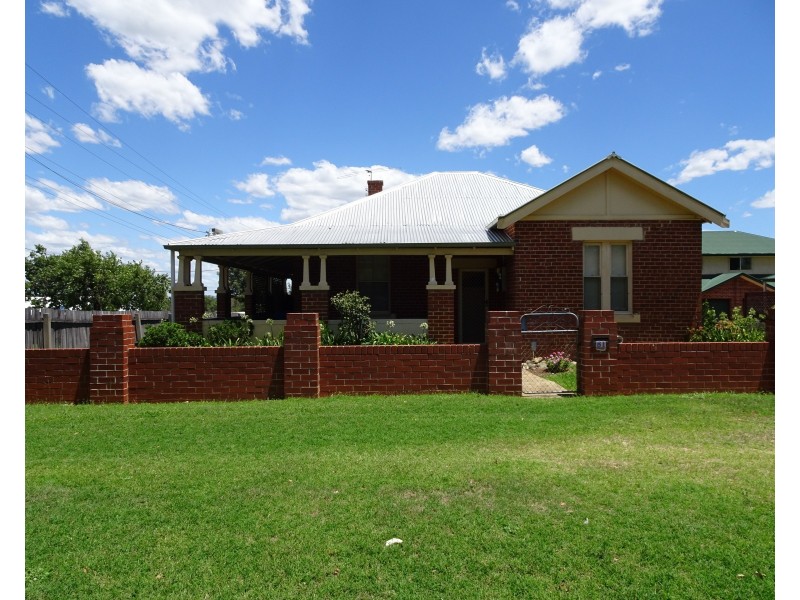 81 Marius Street, Tamworth NSW 2340