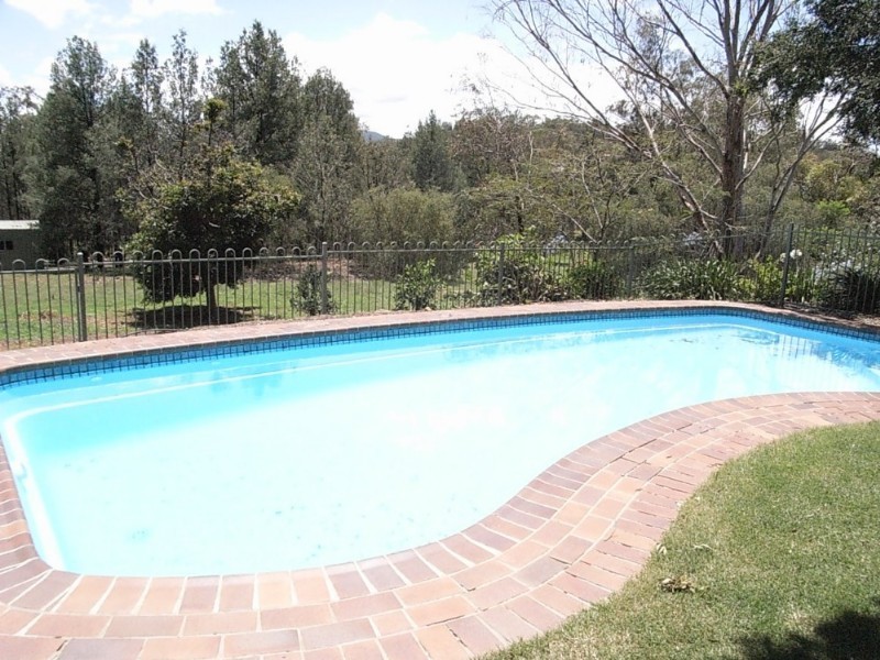 45 The Albens Drive, Tamworth NSW 2340