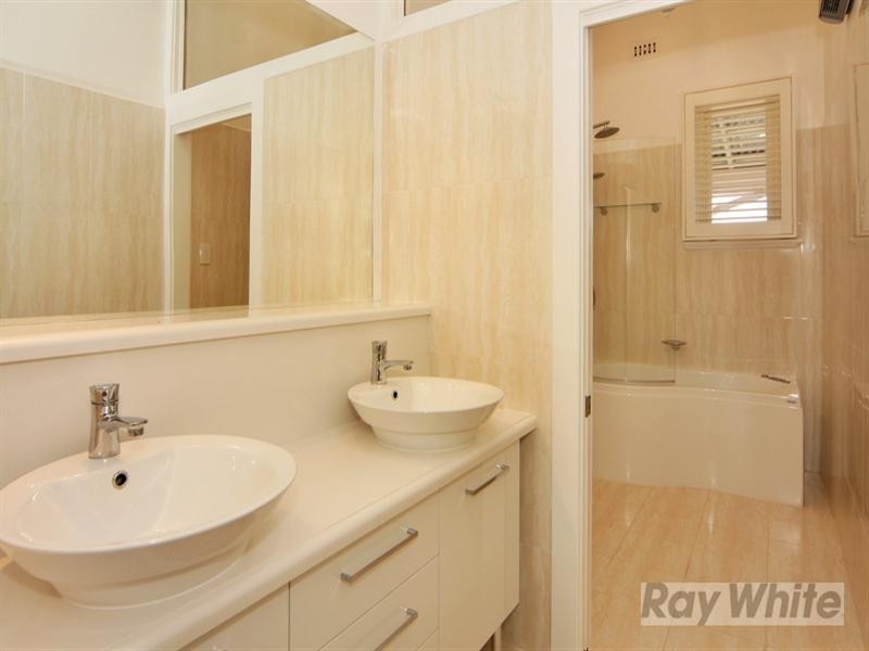 79 White Street, Tamworth NSW 2340