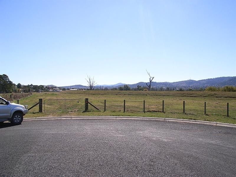 1 Wise Street, Tamworth NSW 2340