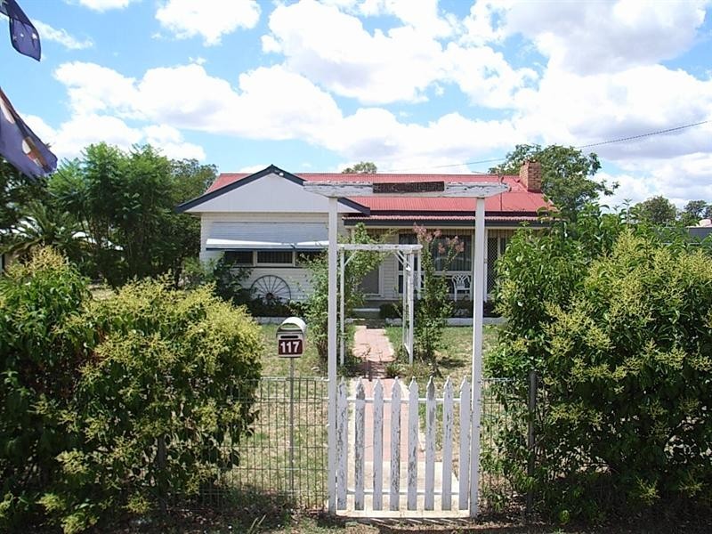 117 Arthur Street, Manilla NSW 2346