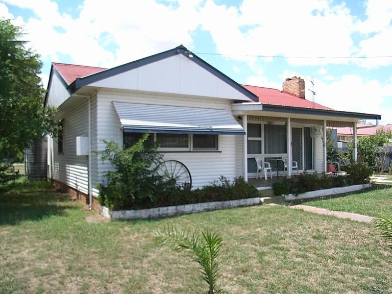 117 Arthur Street, Manilla NSW 2346