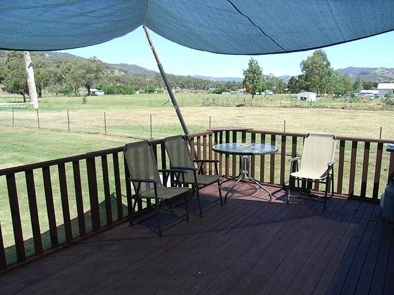 18 – 20 20 Nundle Road, Woolomin NSW 2340